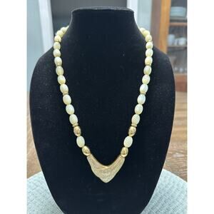 VTG Signed NAPIER Champagne Moonglow Beaded Necklace Tan Enamel Chevron Pendant